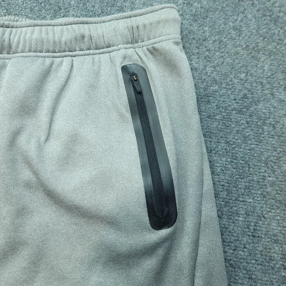Copper Fit Mens Gray Copper Infused Athletic Shorts Zipper Pockets XL 20in Waist
